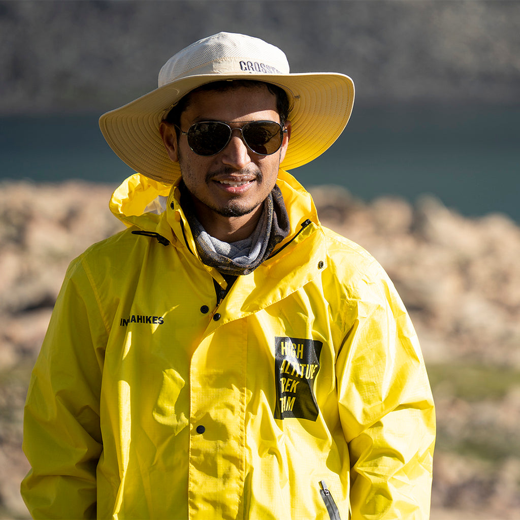 ジャケット・アウター AKAD INSULATION TECH RAIN SHELL JACKET AKAD INSULATION TECH RAIN SHELL JACKET 【公式通販】